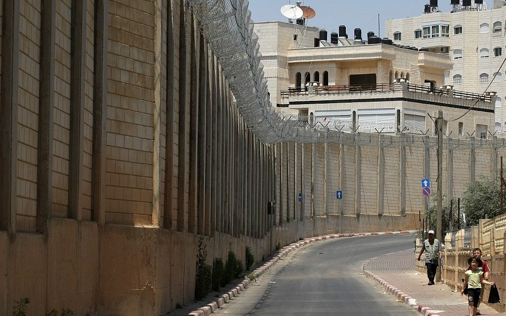 israels-security-wall.jpg